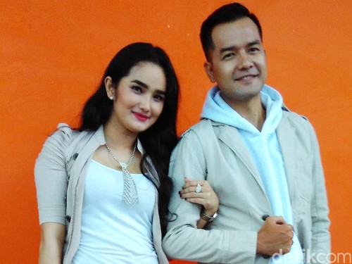 Faby Marcelia Hobi Naik Moge